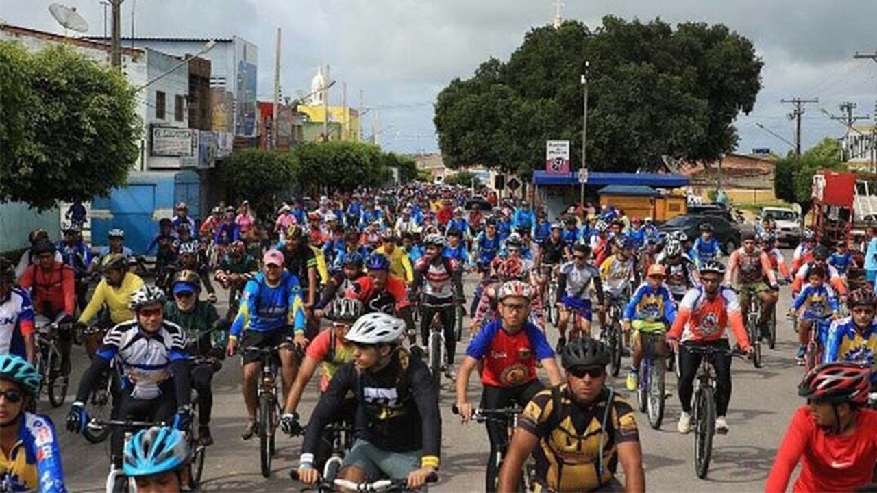 Reabertura de ciclofaixas é aprovada, mas ciclistas desrespeitam normas