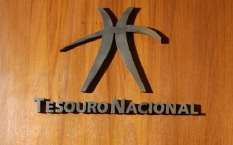 Reserva de liquidez do Tesouro cai 25,73% em março e fica abaixo de R$ 1 trilhão