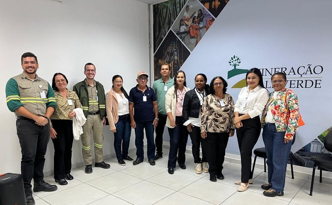 Representantes do grupo se reúnem mensalmente na MVV para definir pautas
