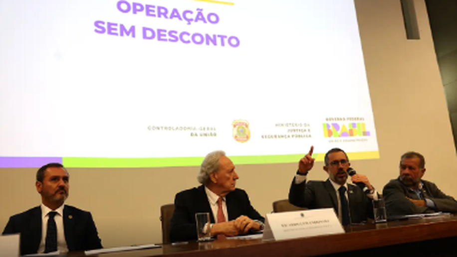 Cinco dirigentes do INSS são afastados por suspeita de irregularidades