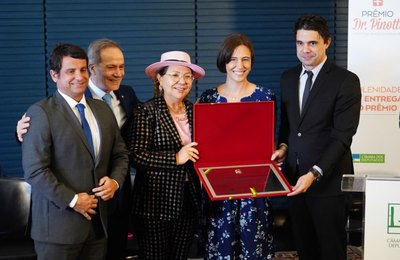 Hospital de Amor de Arapiraca ganha prêmio Dr. Pinotti pela qualificação dos serviços de saúde da mulher