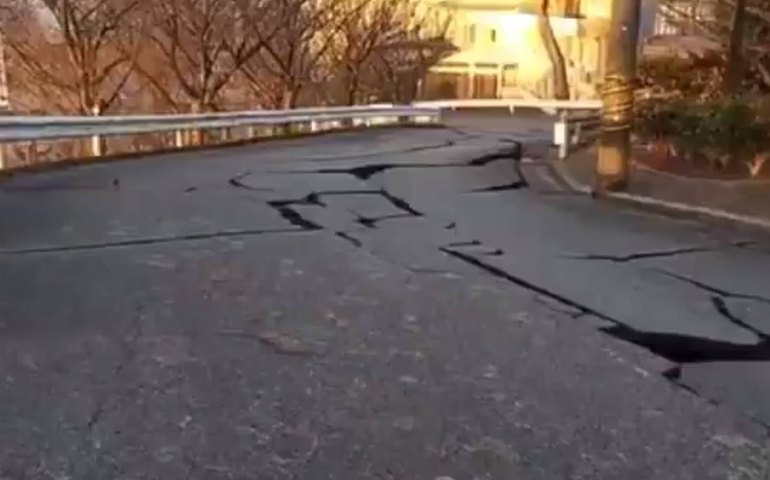 Rússia emite alertas de tsunami após terremoto no Japão