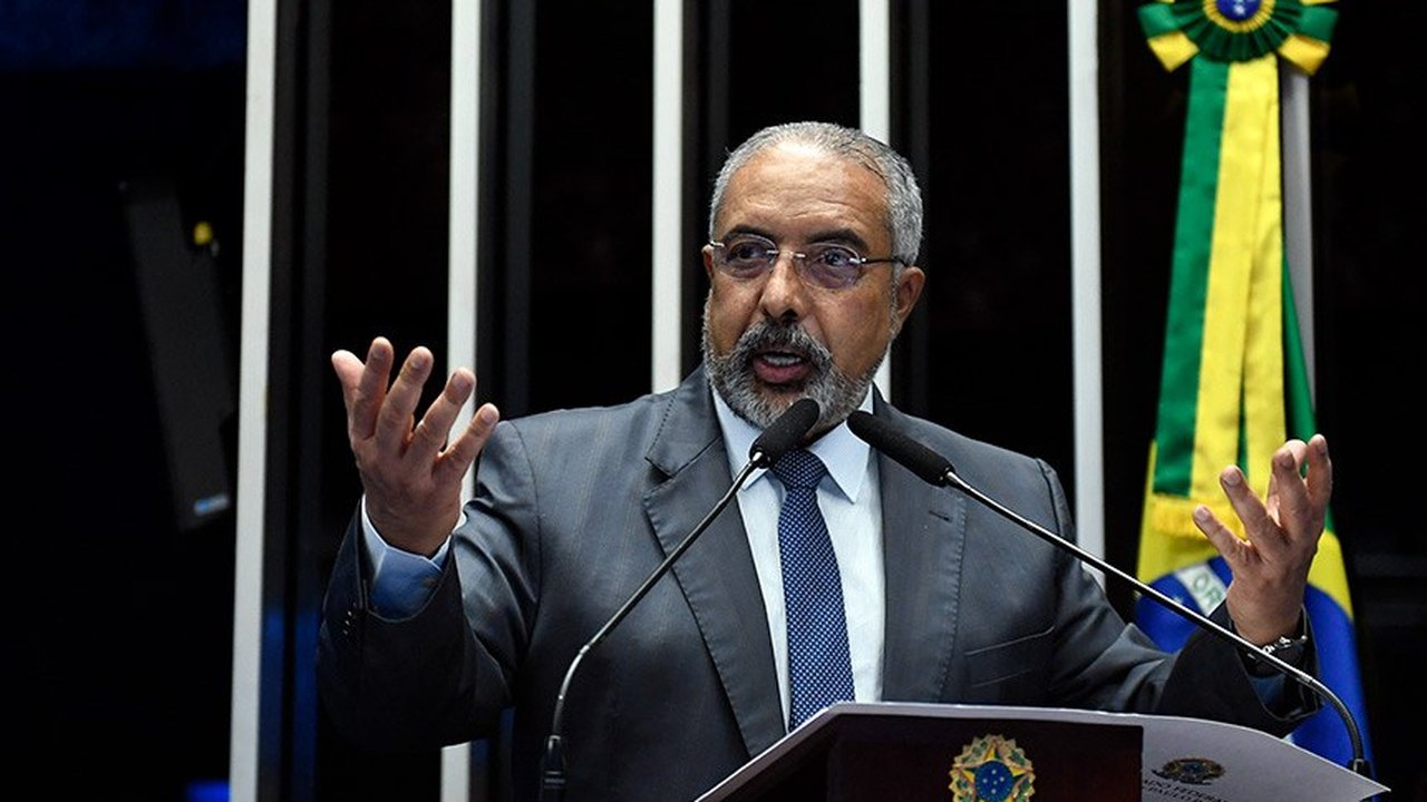 Paim pede engajamento da sociedade contra abuso sexual de crianças