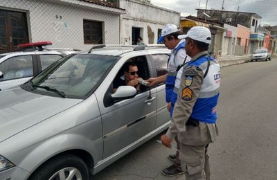 Lei Seca aborda 796 veículos e retira de circulação 47 condutores por alcoolemia  