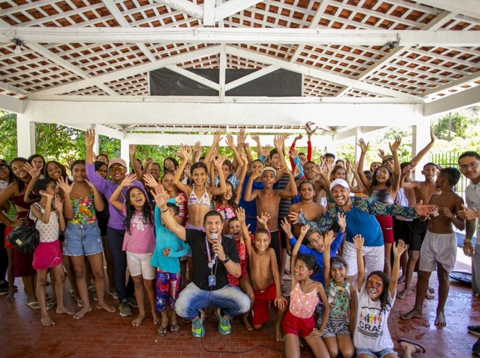 Crianças do Serviço de Convivência participam de dia de lazer e diversão
