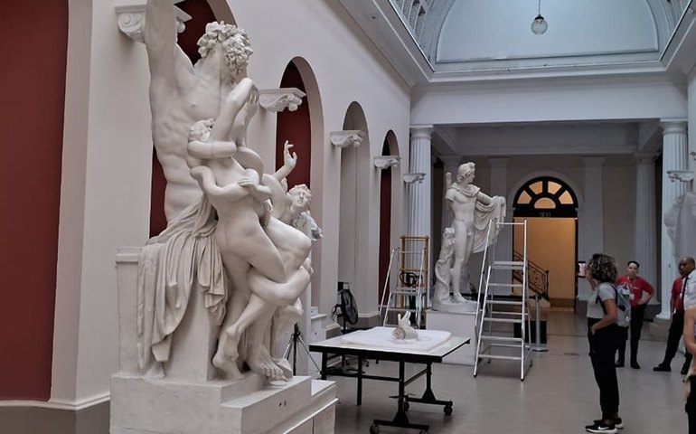 Em reforma, Museu Nacional de Belas Artes promove visitas guiadas