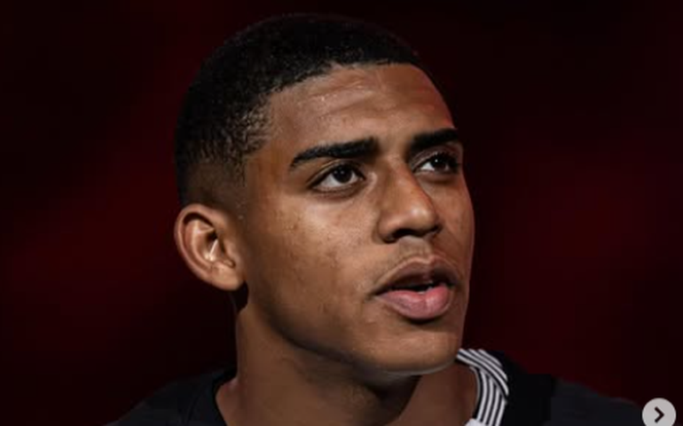 Corinthians renova com Gui Negão até 2030 e estipula multa de R$ 634 milhões para o exterior