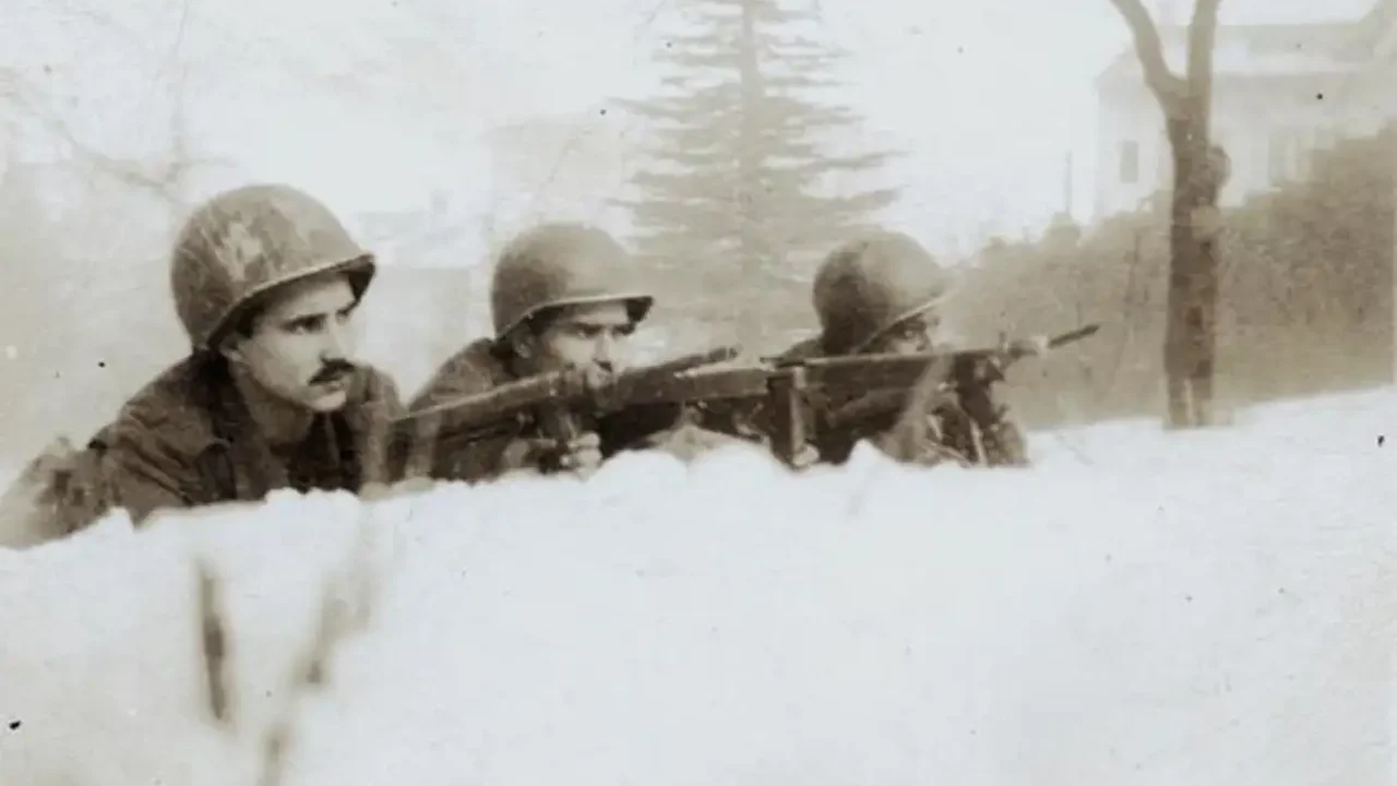 'Guerra em Surdina': a história de um pracinha, tradutor e guardião da língua russa (VÍDEO)
