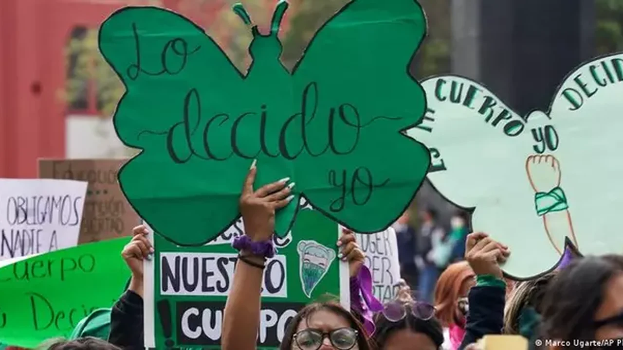Suprema corte do México descriminaliza aborto em todo país