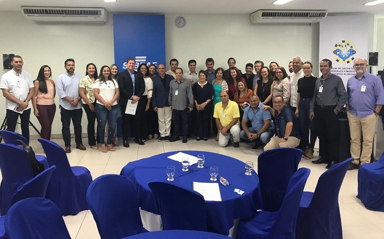 Prefeitura de Arapiraca solicita apoio da bancada federal durante encontro com Fórum de Secretários