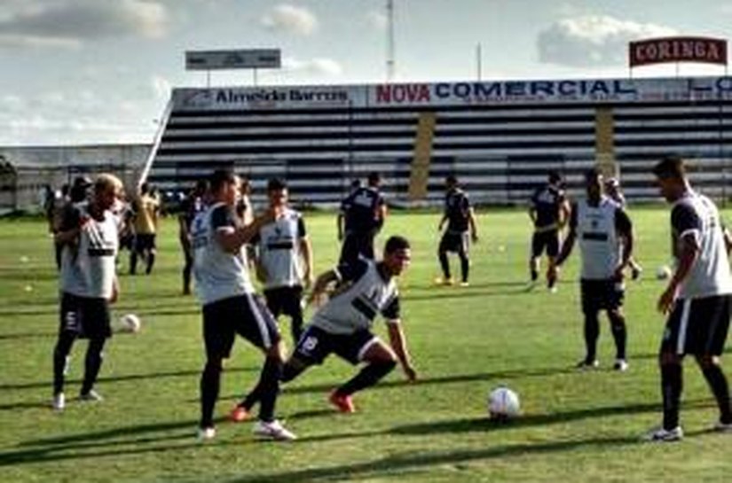 Trabalho árduo marca o décimo dia de pré-temporada alvinegra