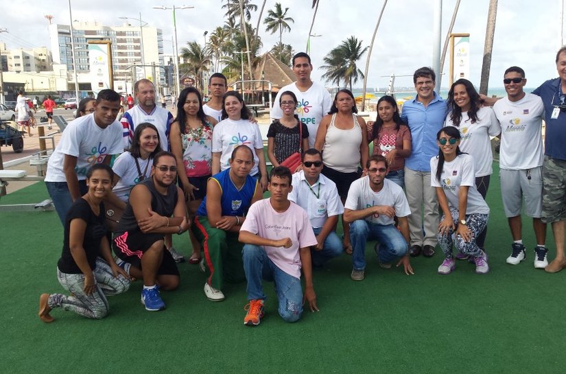 Pacientes atendidos pela Aappe visitam a Academia Maceió