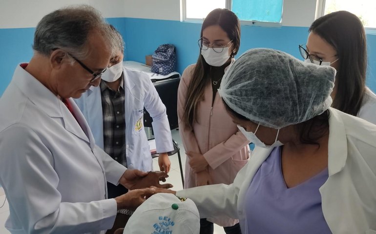 Saúde capacita servidores da atenção primária dos municípios sobre hanseníase