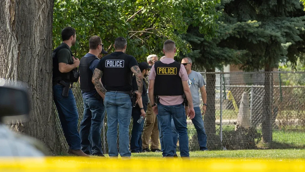 Motorista baleada em Minneapolis é pelo menos a quinta pessoa morta na repressão à imigração dos EUA