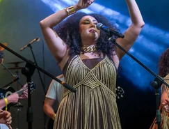 Claudine Albuquerque...jpeg 