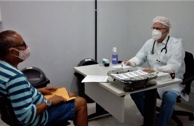 Usuários com sequelas da Covid-19 agradecem cuidado humanizado no Centro Eliane Machado