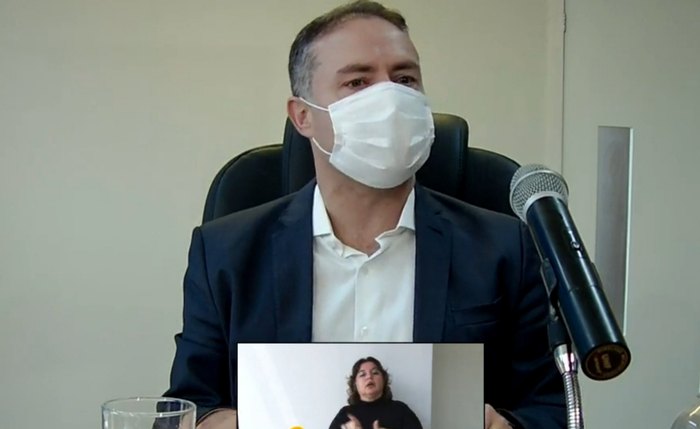 Renan Filho anuncia compra da vacina Sputnik contra o coronavírus