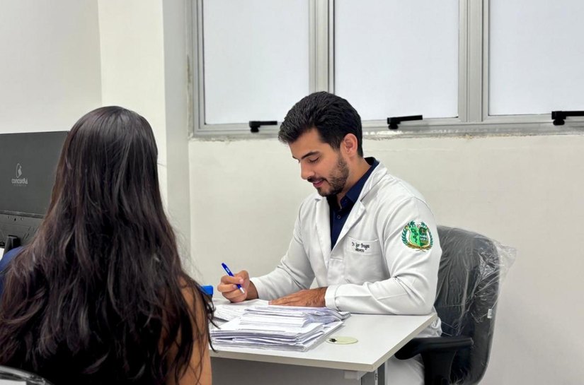 Maio Roxo: Gastroenterologista do Hospital Metropolitano de AL alerta para doenças inflamatórias intestinais