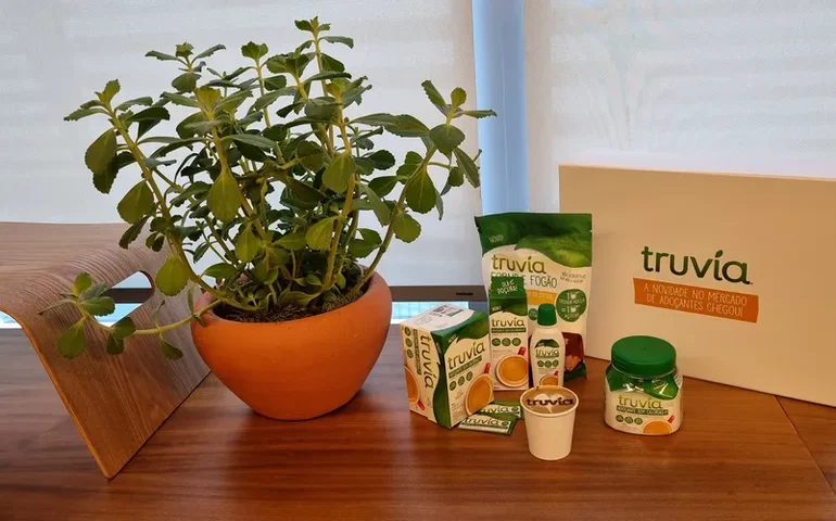 Dona do óleo Liza e do Pomarola entra no mercado de adoçantes no Brasil