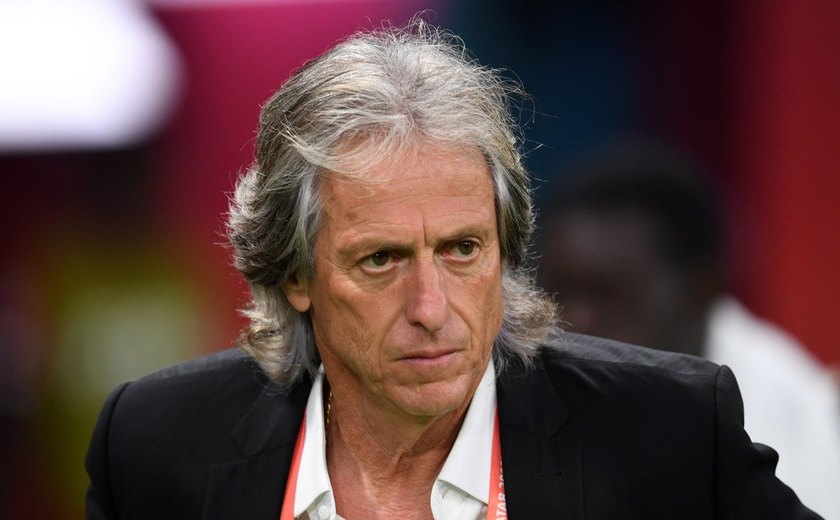 Jorge Jesus rasga elogios a Arão e manda recado especial após marca pelo Flamengo