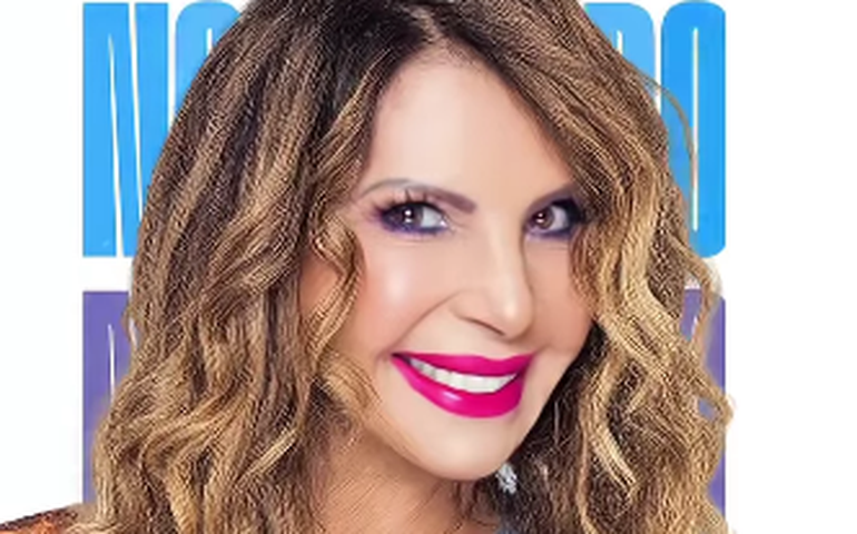 Elba Ramalho chama atenção por visual diferente e gera comparações nas redes