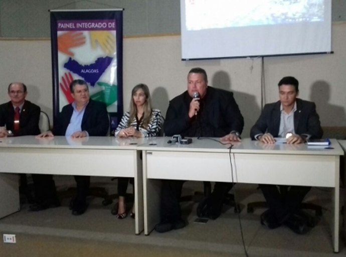 Oito criminosos de grupos rivais são presos em Alagoas