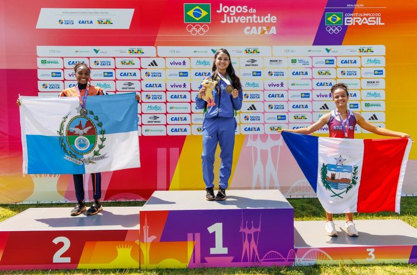 Estudantes da rede pública conquistam duas medalhas no atletismo nos Jogos da Juventude