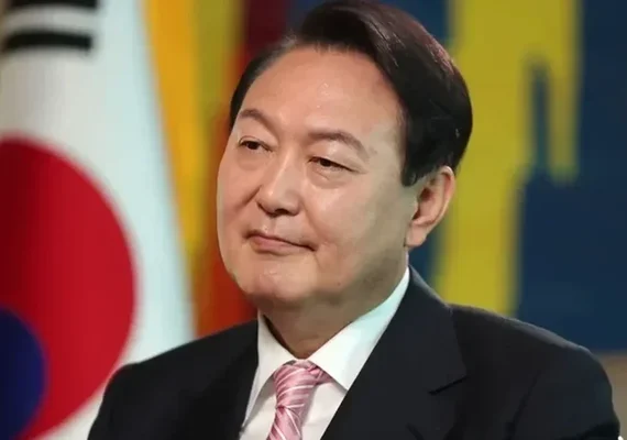 Tribunal da Coreia do Sul emite mandado de prisão para ex-ministro por imposição da lei marcial