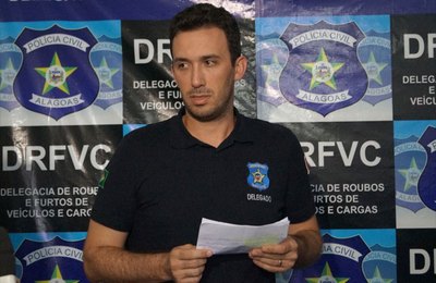 Delegacia de Roubos e Furtos de Veículos continua diligências para prender criminosos