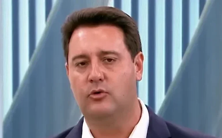 Sucessão de Ratinho racha PSD no Paraná, com insatisfação de aliado e risco de debandada