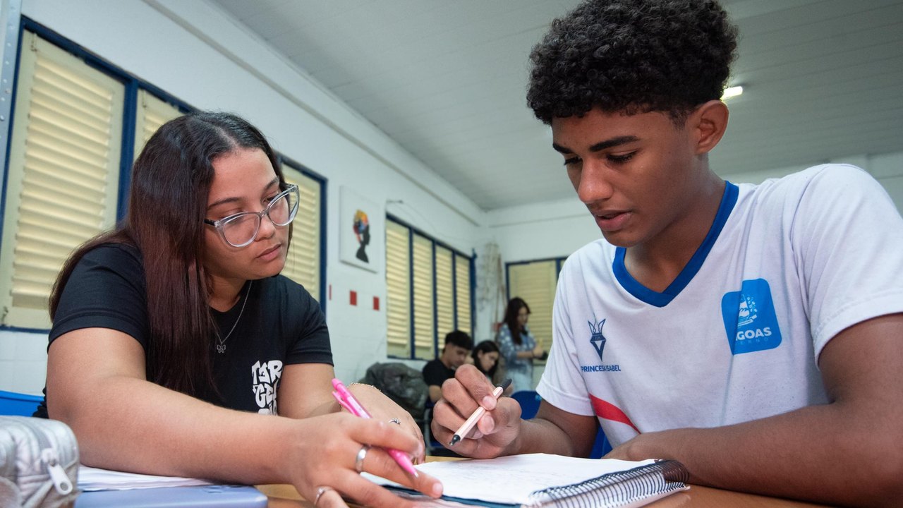 Pré-matrícula de novatos da Rede Estadual de Ensino começa segunda-feira