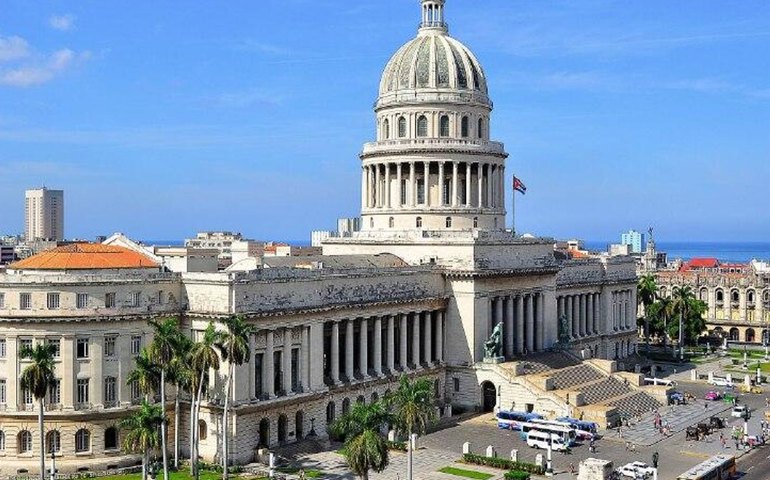 Cuba condena 'provocações e agressões' dos EUA contra a Venezuela