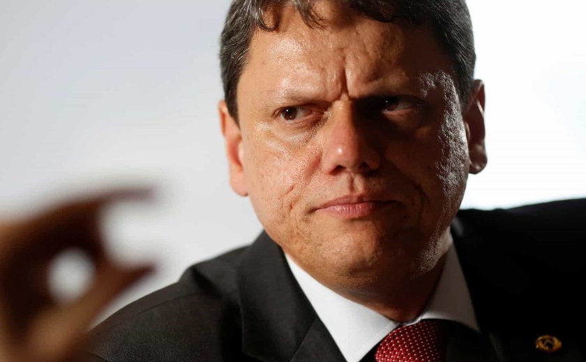 Tarcísio Freitas está na iminência de ser adotado pelo Estado de SP,diz Bolsonaro
