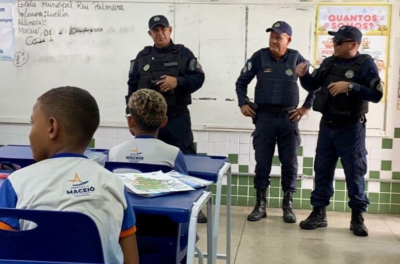 Guarda Municipal reforça segurança estudantil por meio do programa Patrulha Escolar