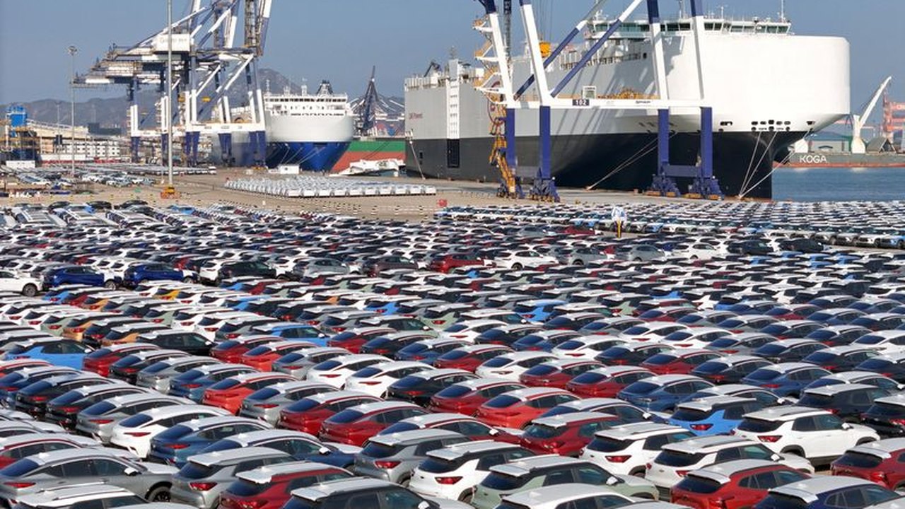Anfavea eleva de 5,8% para 6,7% a previsão de crescimento da produção de veículos em 2026