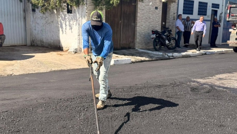 Infraestrutura recupera asfalto e reforça segurança viária em Maceió