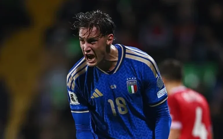 Itália vence, mas precisa de goleada histórica sobre a Noruega para ir direto à Copa do Mundo