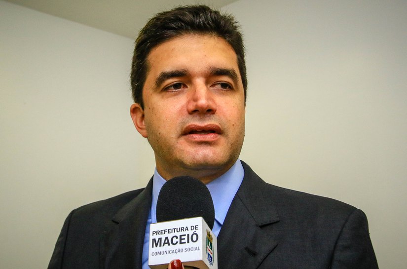 Prefeito Rui Palmeira cumpre agenda em três ministérios e STF nesta terça (31)