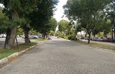 Edital oferece 300 bolsas para projetos que atendam à comunidade