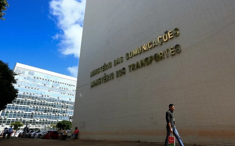 Ministério cria grupo para aprimorar política de renovação antecipada de concessões