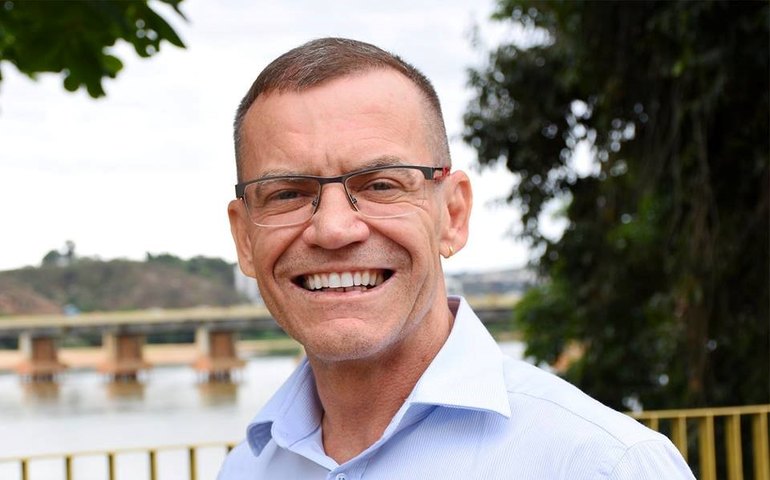 Senador pede ao TCU quebra do sigilo de gastos com publicidade da Caixa e do BB