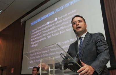 Renan Filho detalha investimentos em Alagoas em evento sobre competitividade