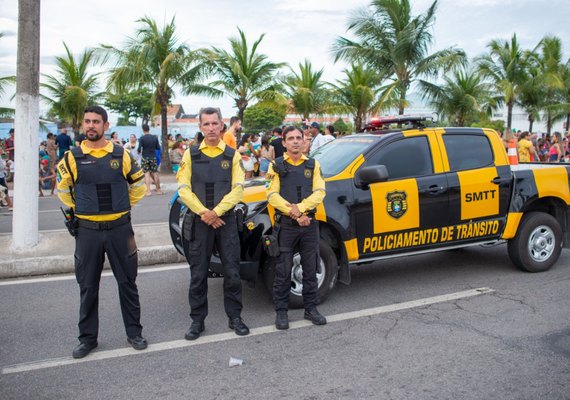 DMTT anuncia interdições para prévias carnavalescas na orla de Maceió