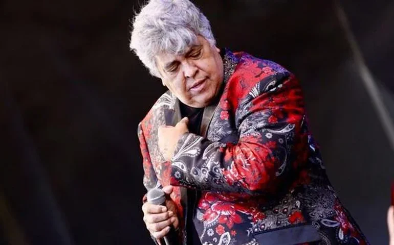 Sidney Magal tem pequeno sangramento no cérebro após quadro de pressão alta, diz boletim