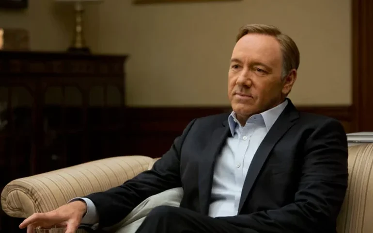 Acusado de abuso, Kevin Spacey estrelará suspense 'The Awakening'