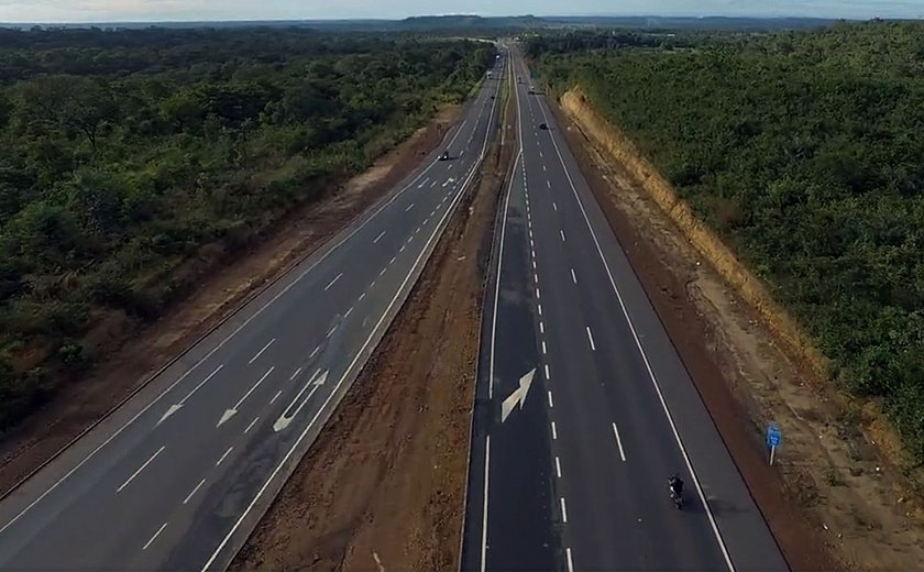 Dnit entrega trecho de 5 km de duplicação da BR-316