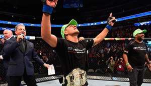 Rafael dos Anjos - Foto: Divulgação