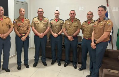 CBMAL recebe comitiva do Corpo de Bombeiros do Tocantins em visita técnica