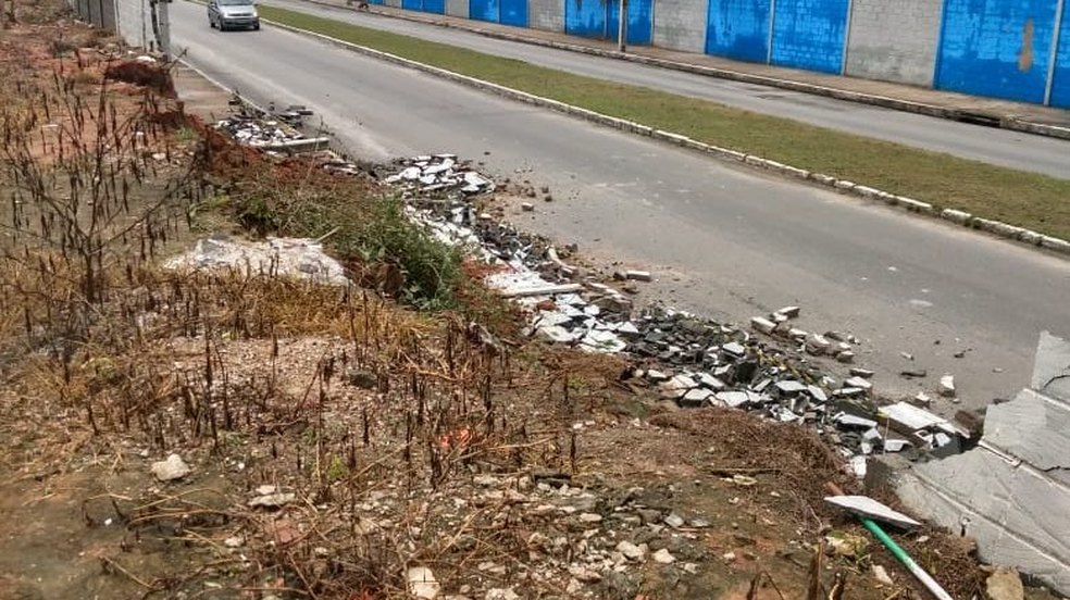 Chuva causa estragos em condomínios de Satuba