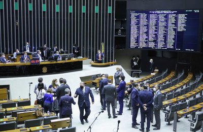 Veja como votaram os deputados alagoanos na PEC dos Precatórios